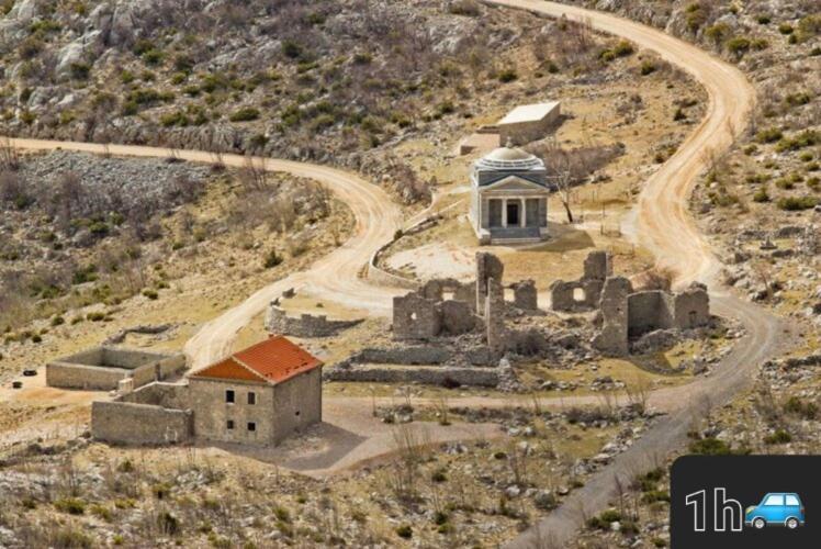 فيلا Ruralna Kuca Za Odmor Lika Lovinac  المظهر الخارجي الصورة
