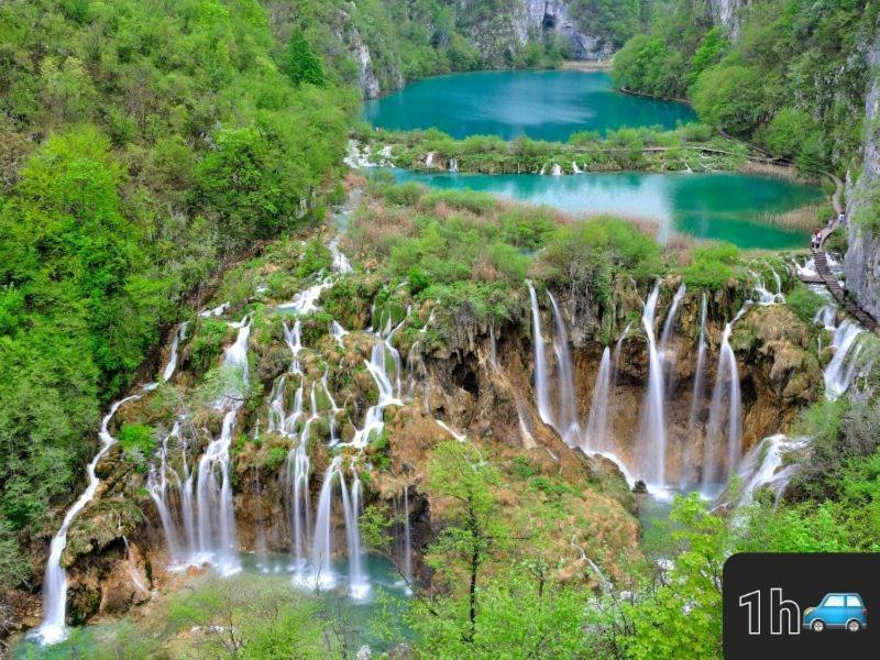 فيلا Ruralna Kuca Za Odmor Lika Lovinac  المظهر الخارجي الصورة